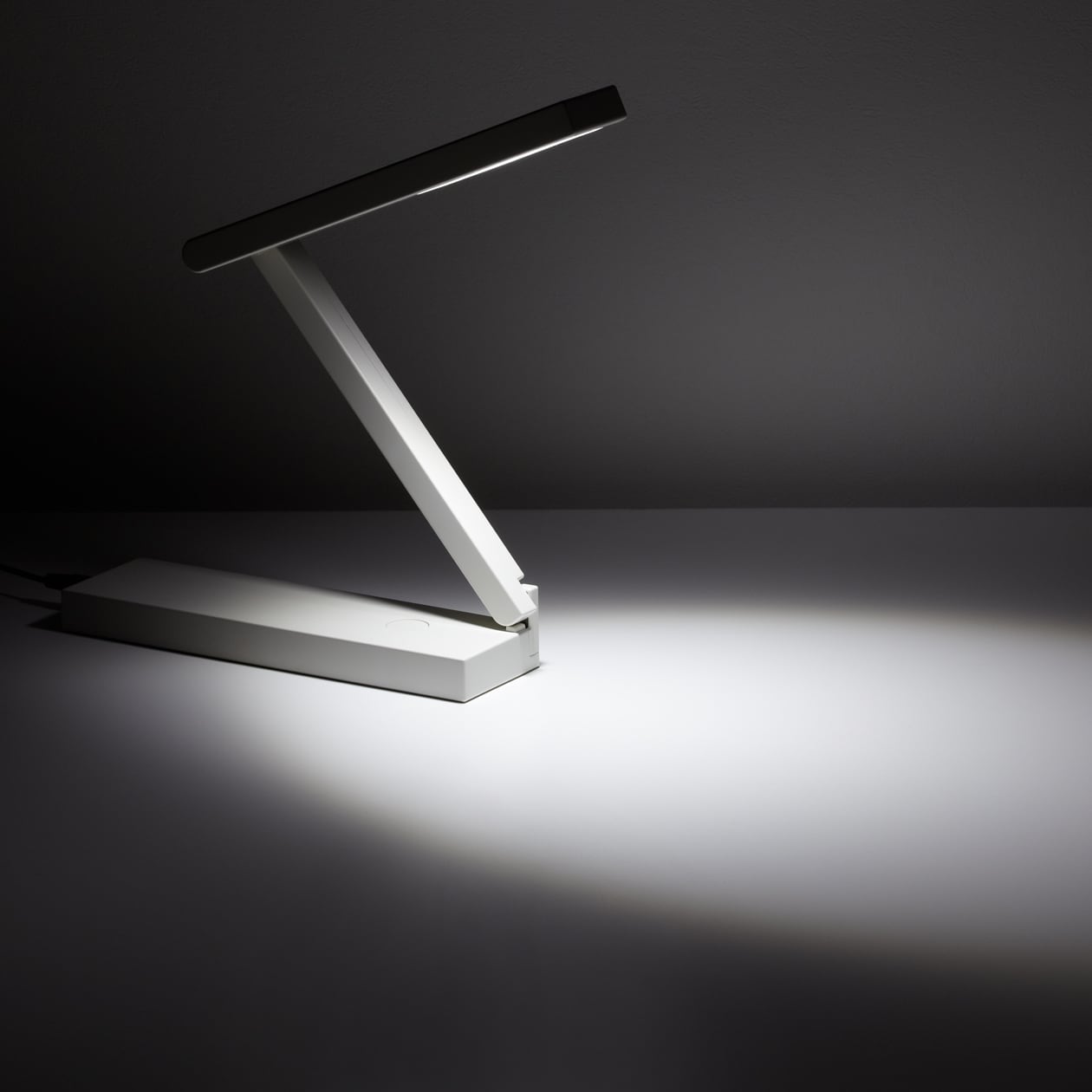 LED平面発光コンパクトデスクライト | 無印良品