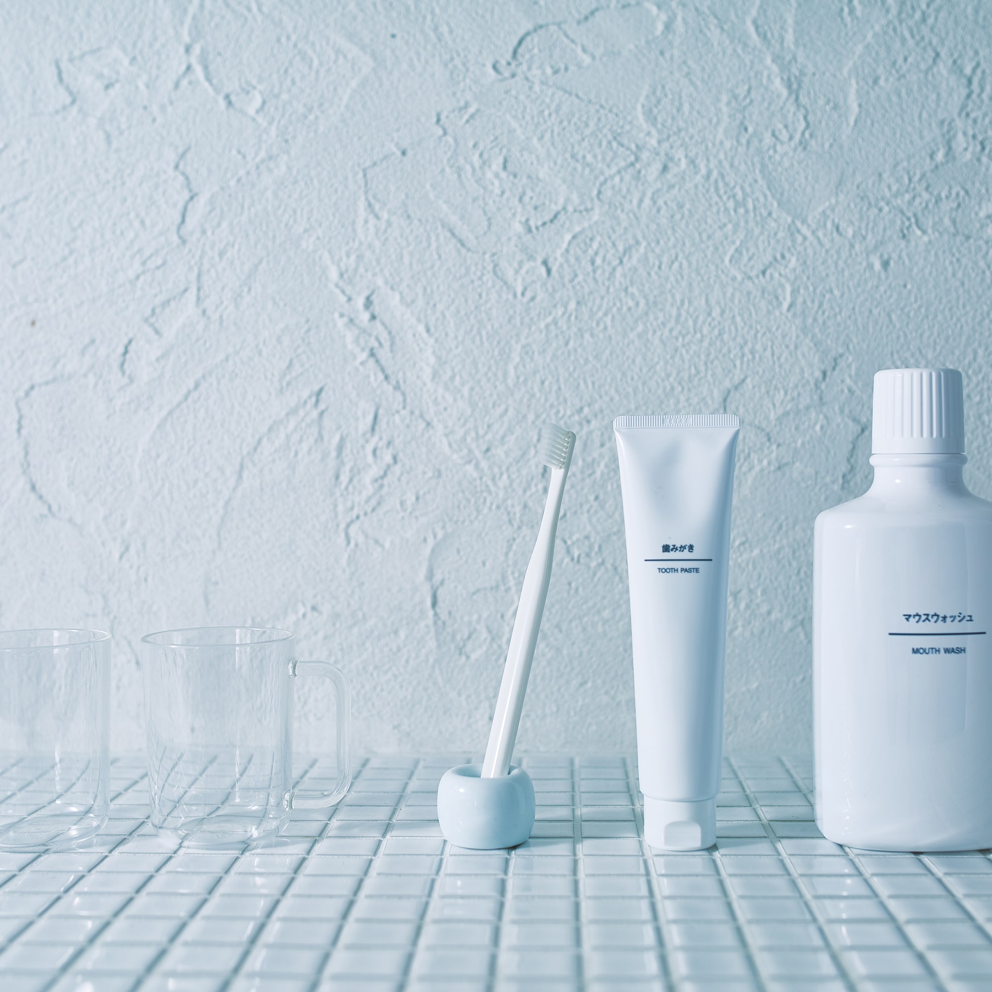 白磁歯ブラシスタンド　１本用