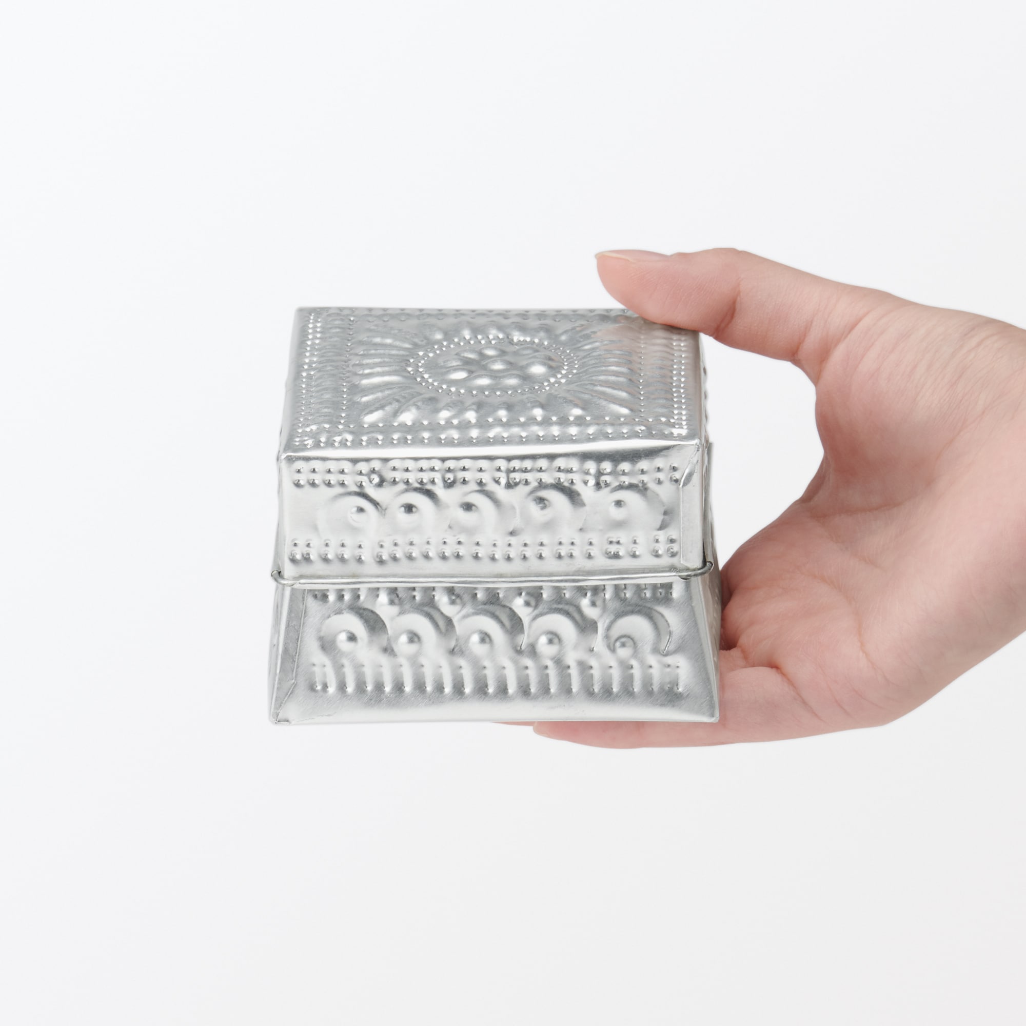 アルミの小箱　小