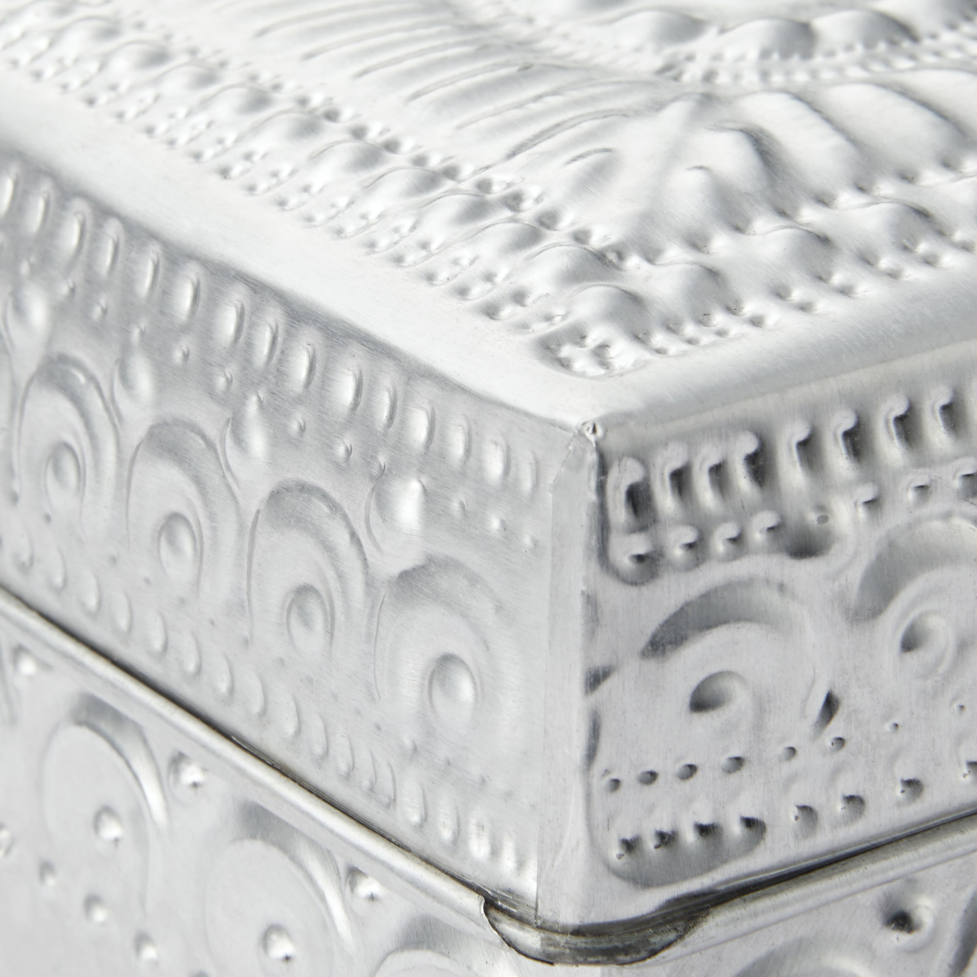 アルミの小箱　中