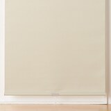 ポリエステルサテン遮光ロールスクリーン／アイボリー