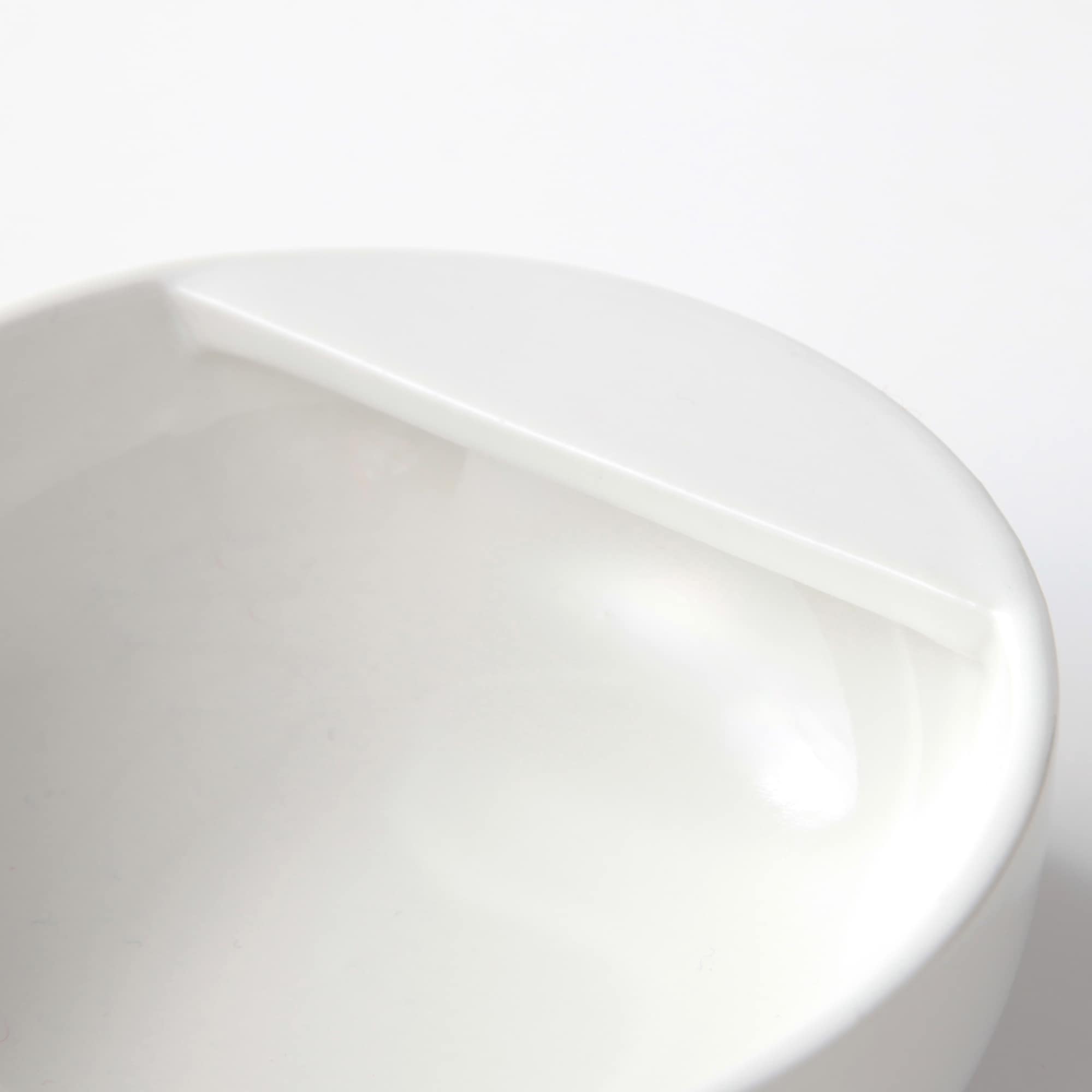 磁器ベージュお玉おき