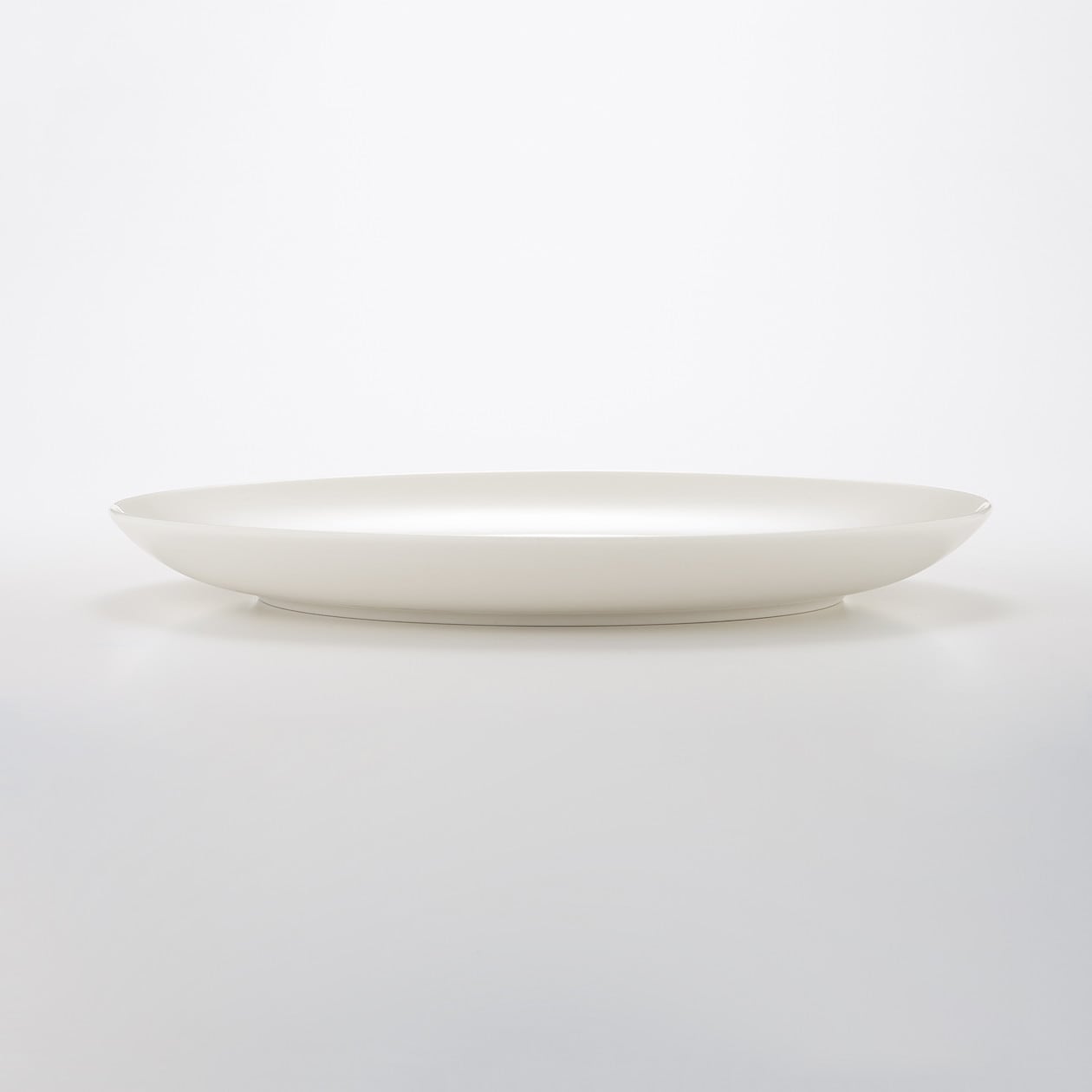 磁器ベージュ皿 約直径２６×高さ３ｃｍ | 磁器ベージュ 食器 通販 | 無印良品