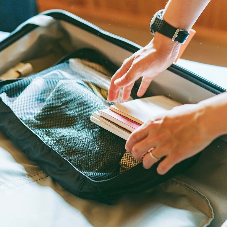 旅行の荷物を、ぎゅっと身軽にまとめるコツ
