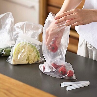 少し残ったときに。鮮度を保つ袋 特小