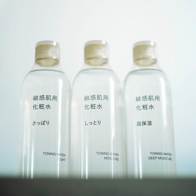誰もが、毎日使えるように。天然由来成分100％ ｜ 敏感肌用化粧水
