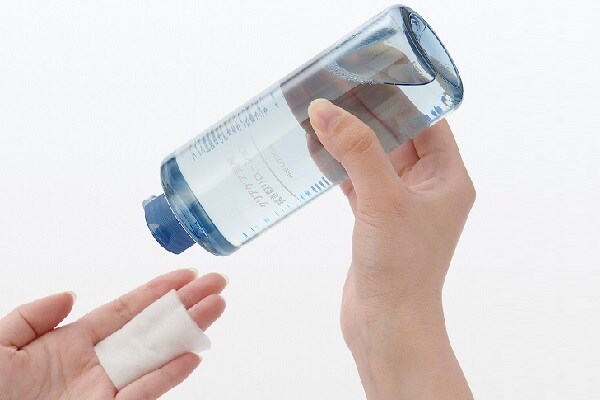 クリアケア薬用拭き取りローション ３００ｍＬ | クリアケアシリーズ（化粧水・乳液・クリームなど） 通販 | 無印良品