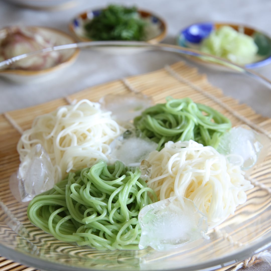 のどごし、つるん。暑さに負けない夏の麺。