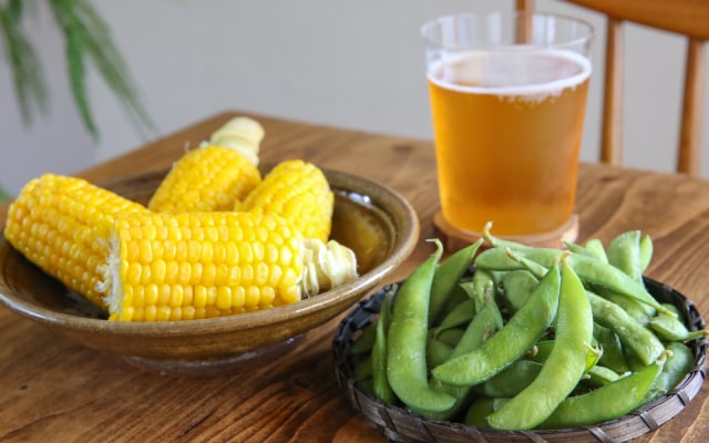 夏の食卓を彩る「とうもろこし」と「枝豆」