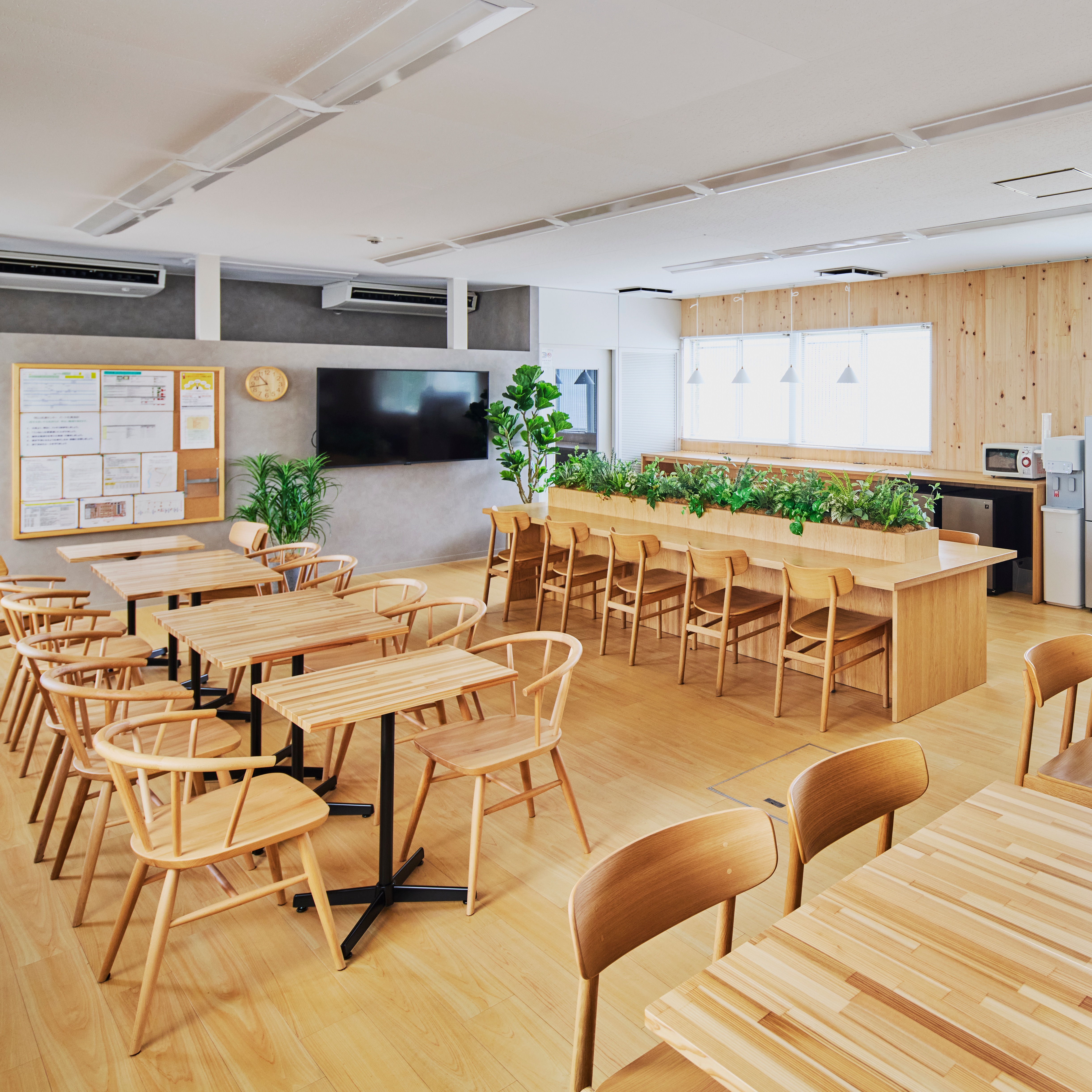 切株テーブル　良品 Amazon.co.jp: MUJI 無印良品 ブナ材テーブル 幅180×奥行85×高さ