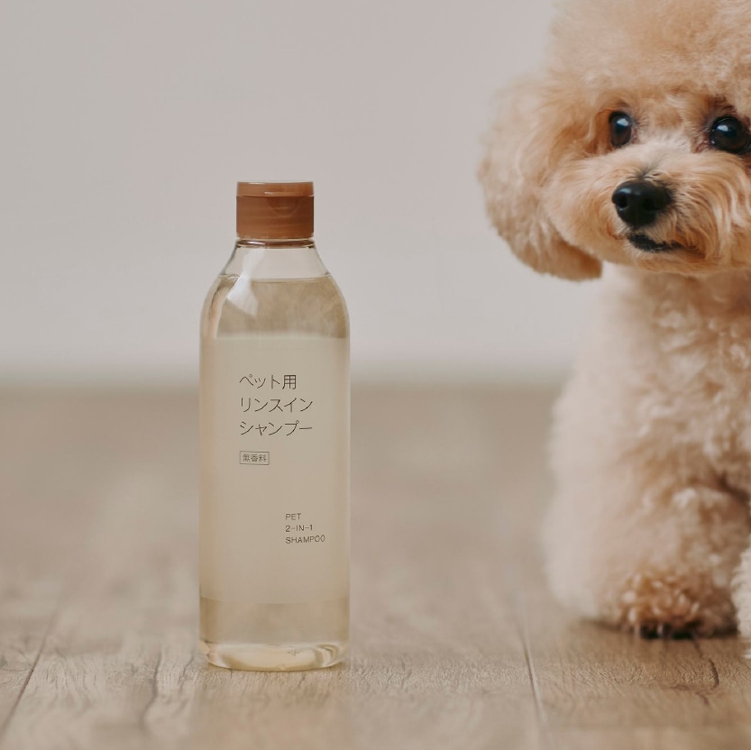 1本で「洗浄+コンディショニング」 皮膚が人より薄い犬猫のために、リンスインシャンプーで洗浄による摩擦と水分接触時間を半分に。シャンプー嫌いな子の負担を軽減します。