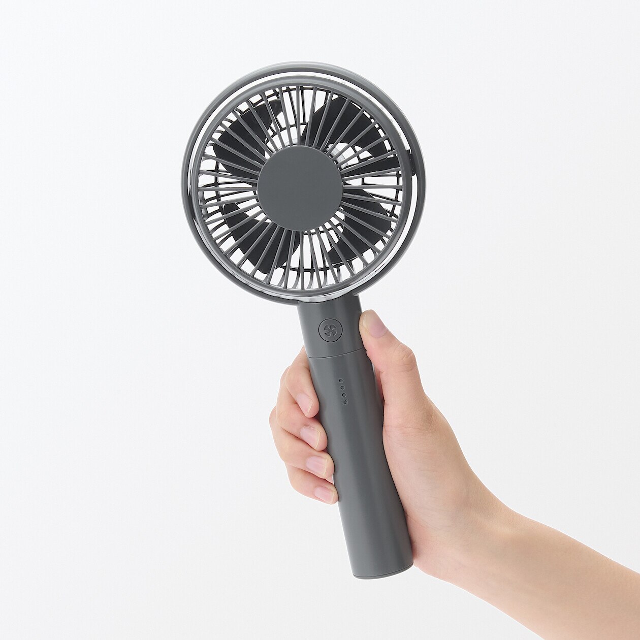 【ハンディファン】角度が変えられる充電式ハンディファン