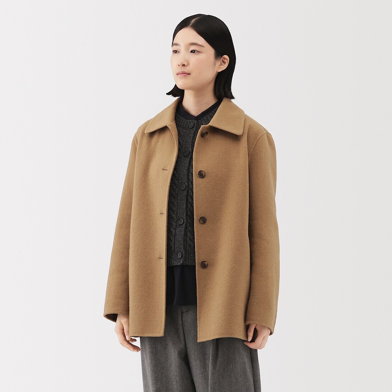 2025年10月 発売予定の衣料品・小物_Rt9ky8