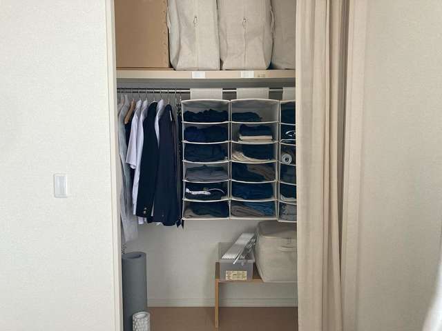 【みんなのお部屋実例】衣替えに役立つ洋服の収納アイデア_WP14Fi