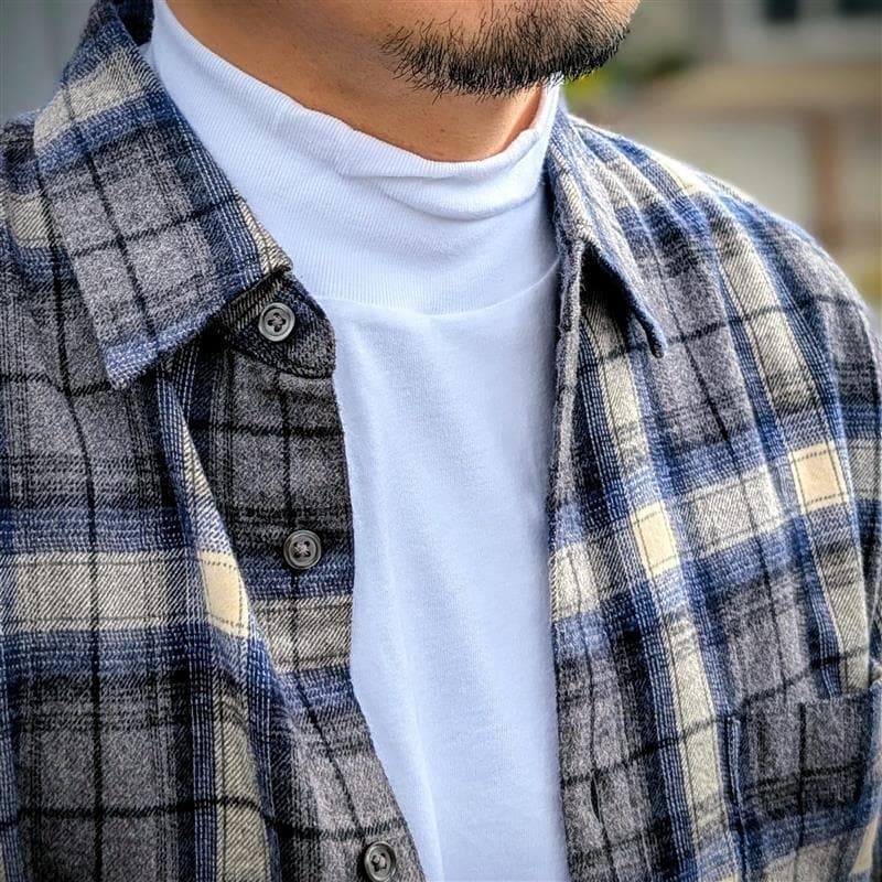 ［スタッフスナップ］着方も表情もいろいろ。秋の楽しみ、フランネルシャツ｜ 紳士編_v136KV