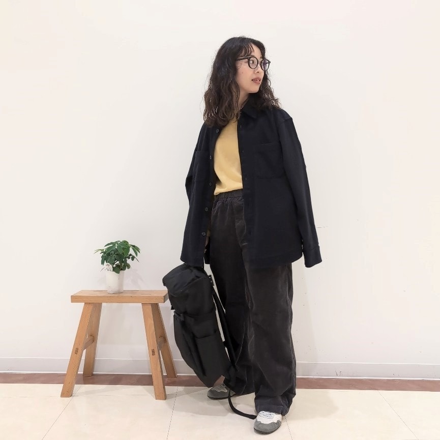 【スタッフスナップ】バッグと服が合うと、なんだかうれしい。_13gVva