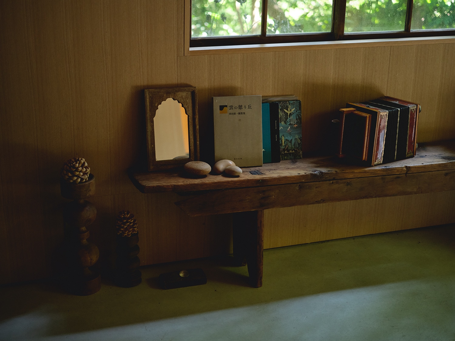 「結論やゴールから離れて、“間”や“過程”、“変化”に目を向ける」クリス智子インタビュー | まわりみち、かけあし、ひとやすみ_2bVYz6