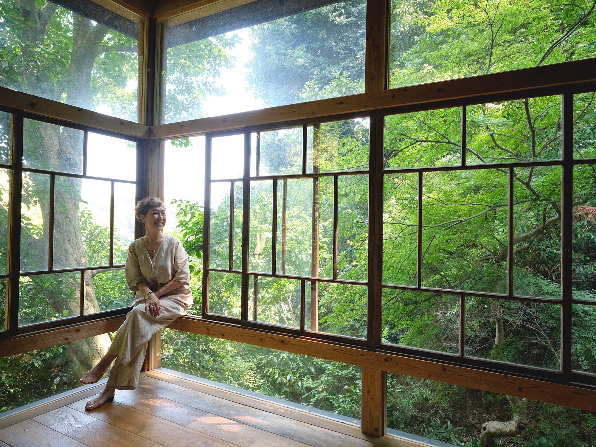 「結論やゴールから離れて、“間”や“過程”、“変化”に目を向ける」クリス智子インタビュー | まわりみち、かけあし、ひとやすみ_FFk1Xk