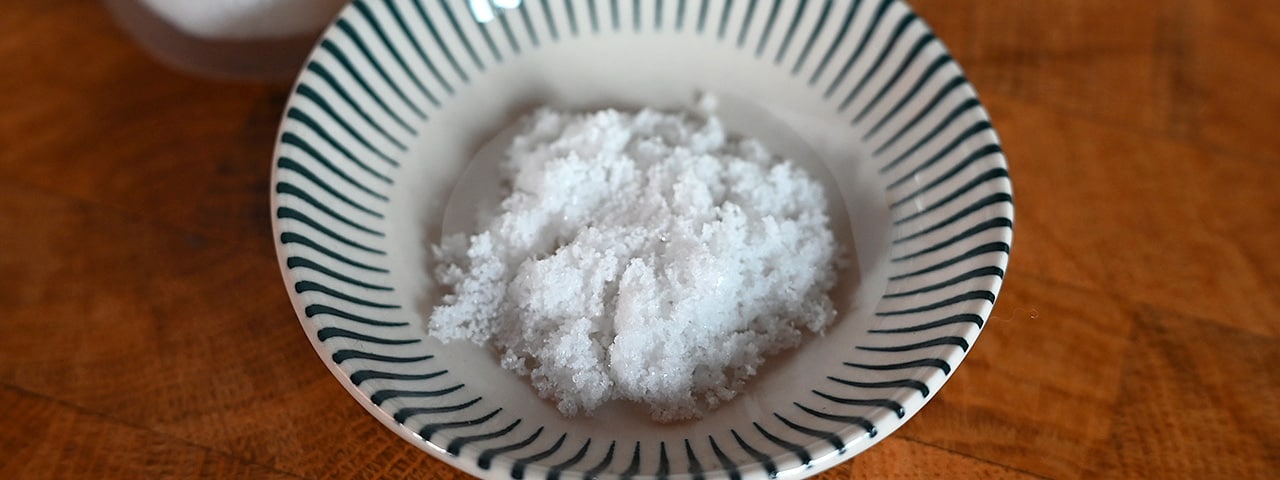 記事内画像：001 日本一美しい海のまろやかな天然塩【塩工房 中林漁業協同組合】