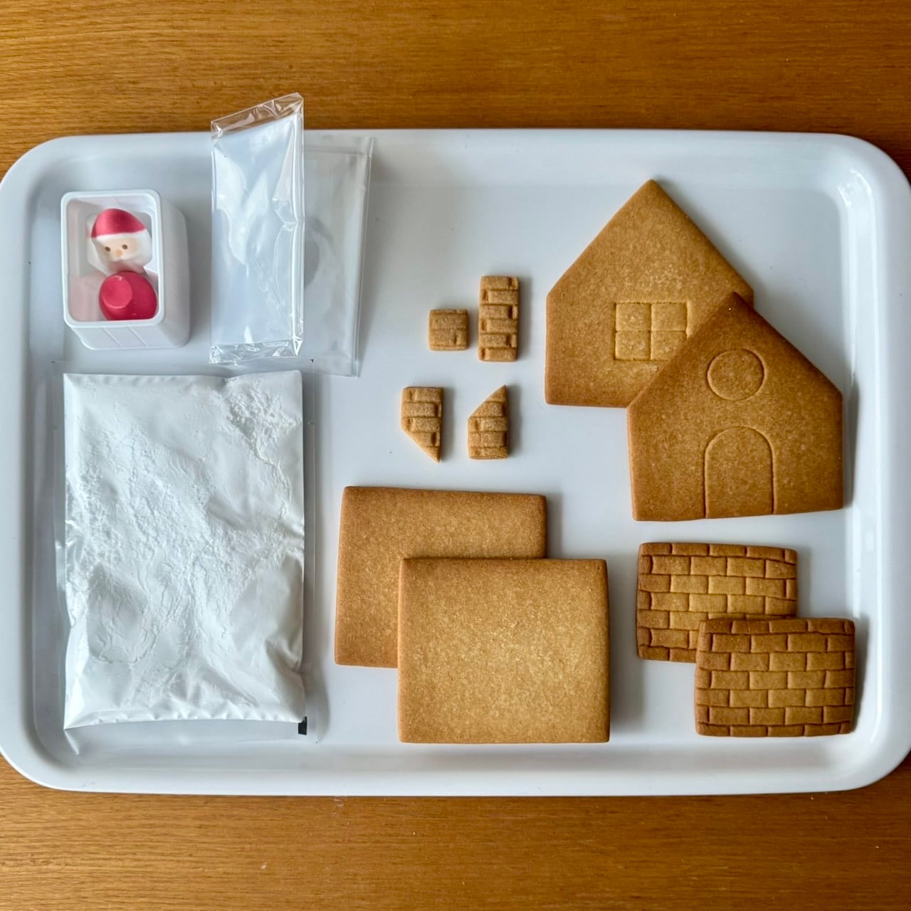 組み立ててつくる「ヘクセンハウス」のデコレーションアイデア_hYZ6Ni