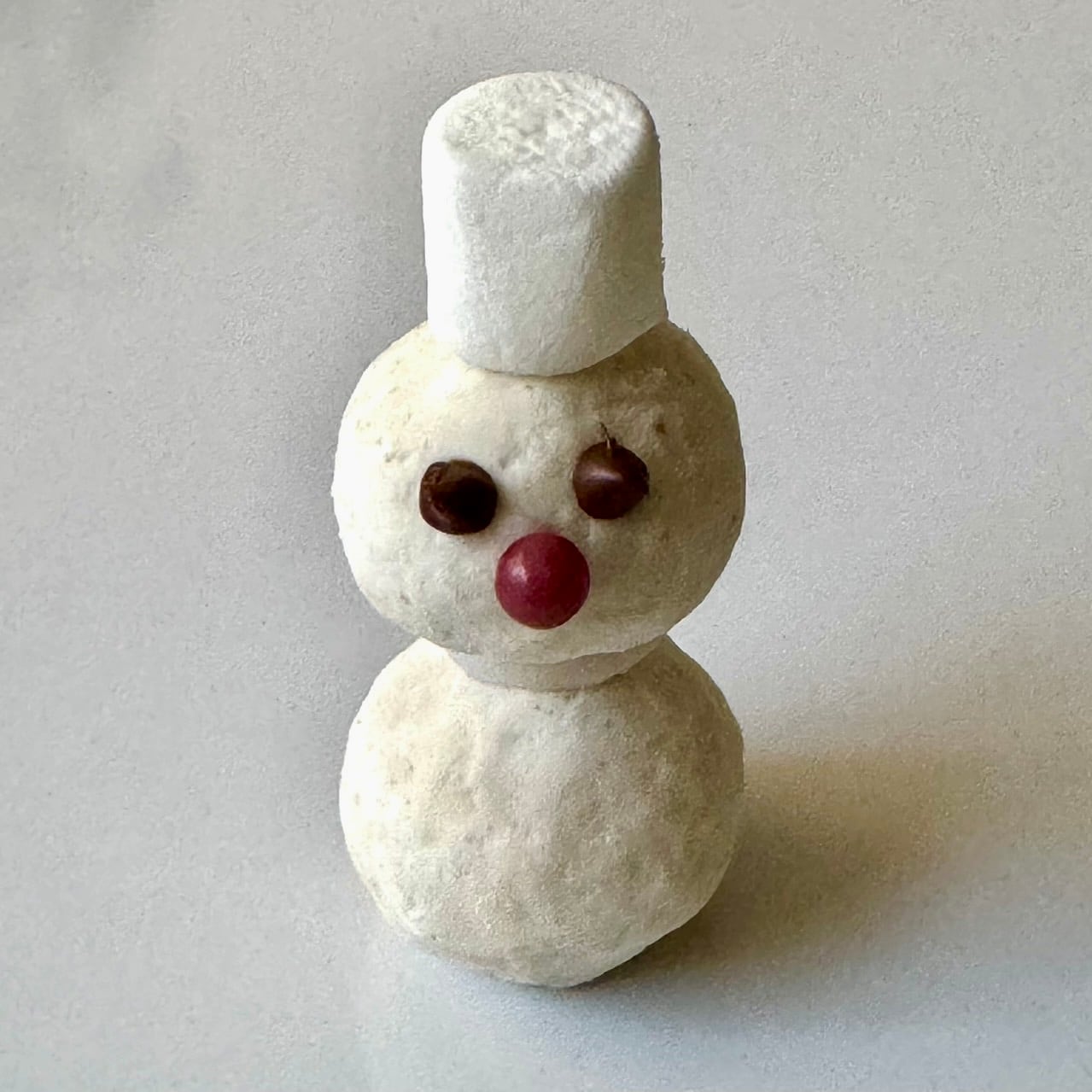 組み立ててつくる「ヘクセンハウス」のデコレーションアイデア_iWzK5U