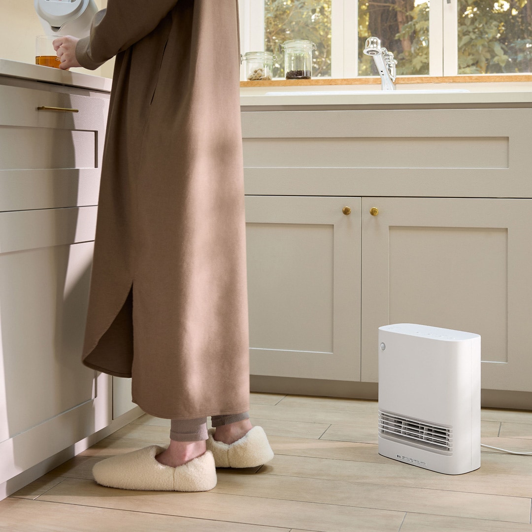 セラミックファンヒーターの画像