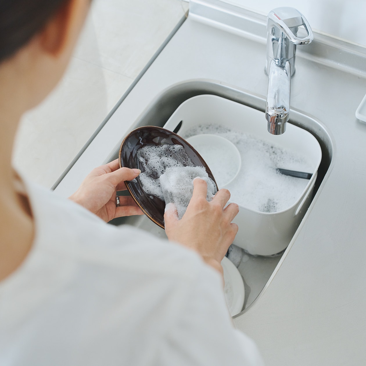 食器の手洗い、効率をあげる三つの段取り_3bJcTW