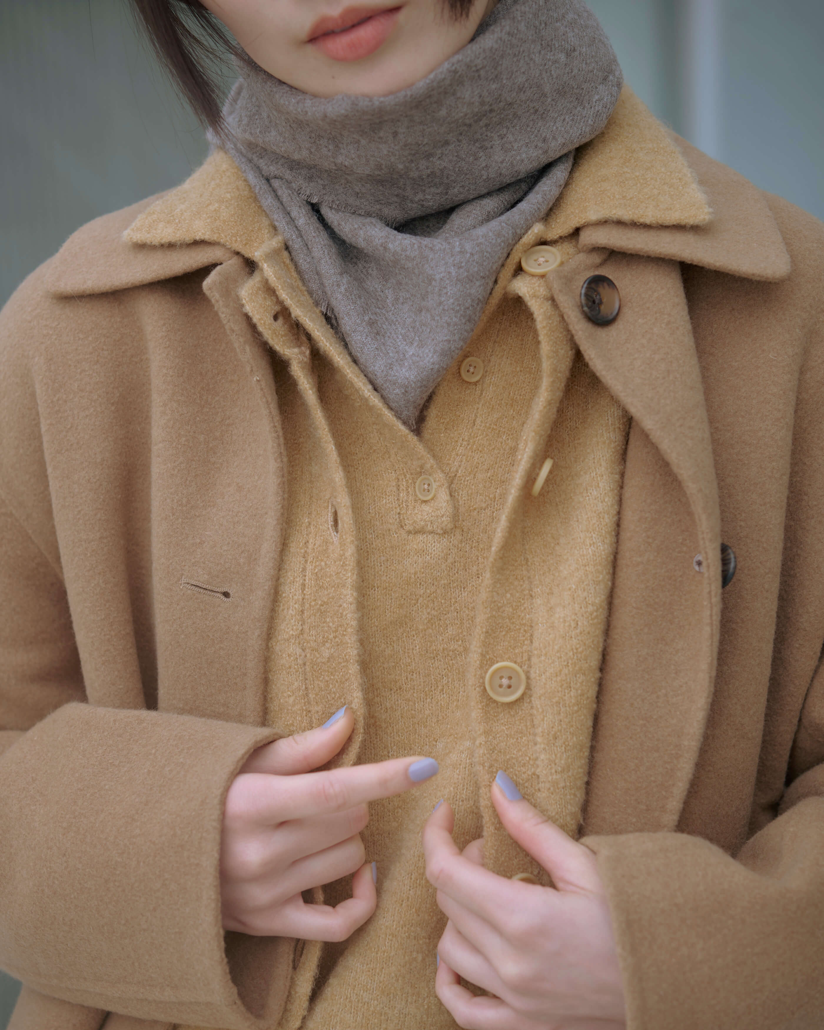 Day2 温もりを感じる、ブラウンを重ねて | 装いを、もっと自由に。冬の一週間コーディネート_P5Fm70