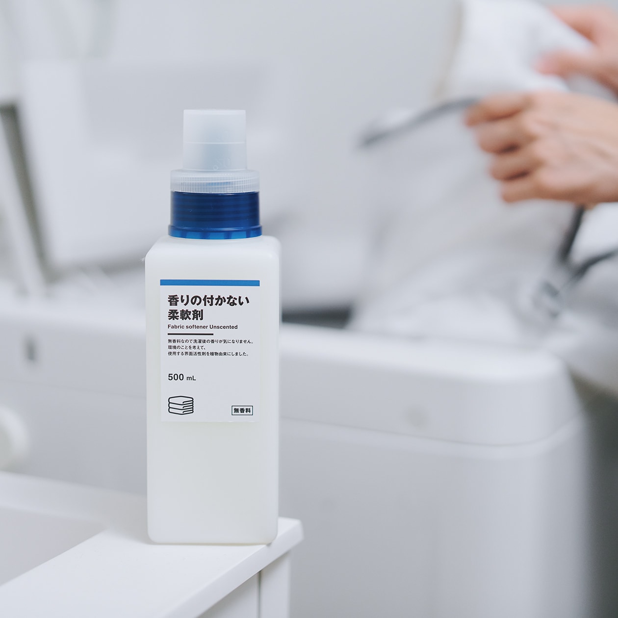 静電気をぱちっとさせない、肌を守る三つの対策_3moUZE