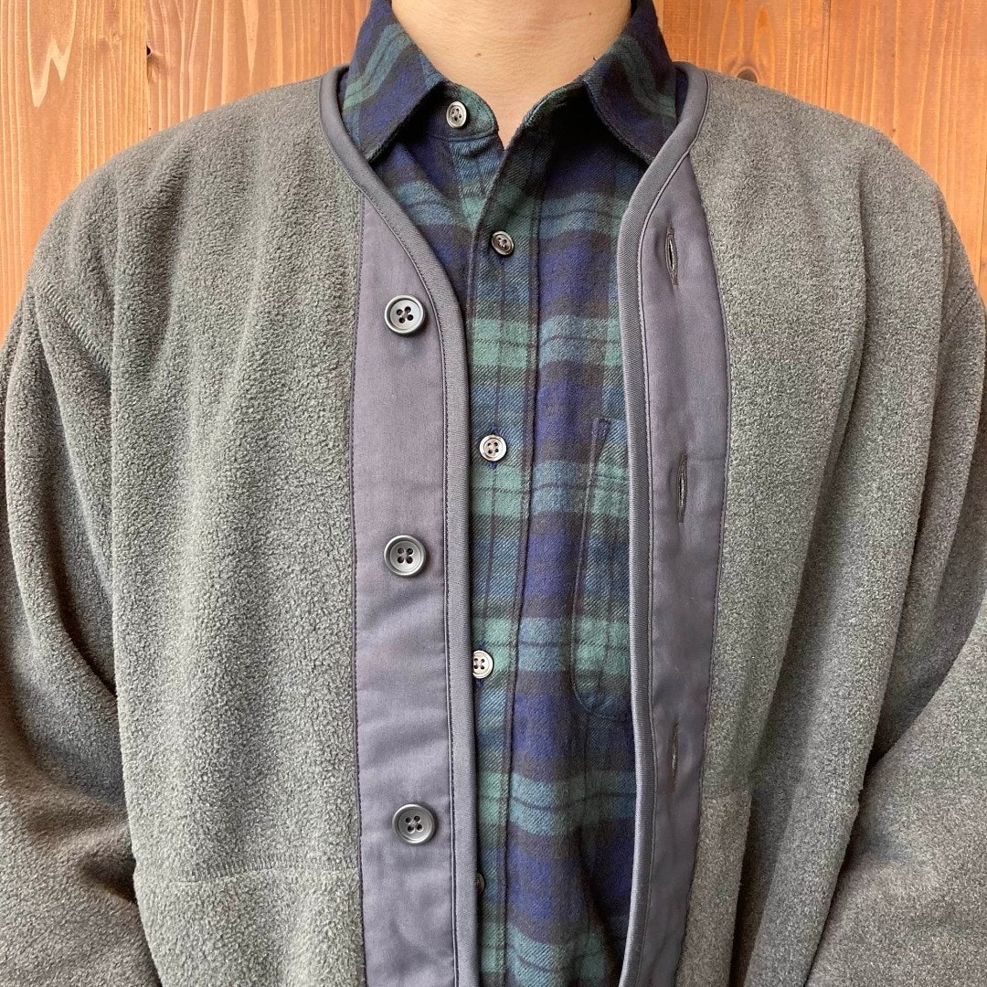 【スタッフコーディネート】一枚でも、重ね着しても。秋冬の万能選手、フリースアウター _UlUO02