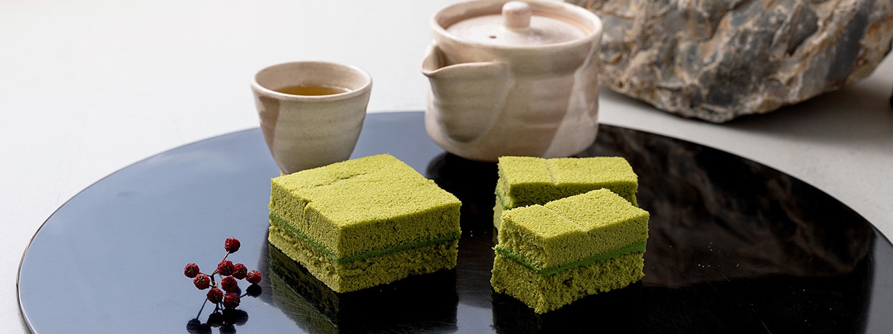 記事内画像：001 西尾抹茶の魅力を引き出した、香り豊かな和菓子【安城とらや】
