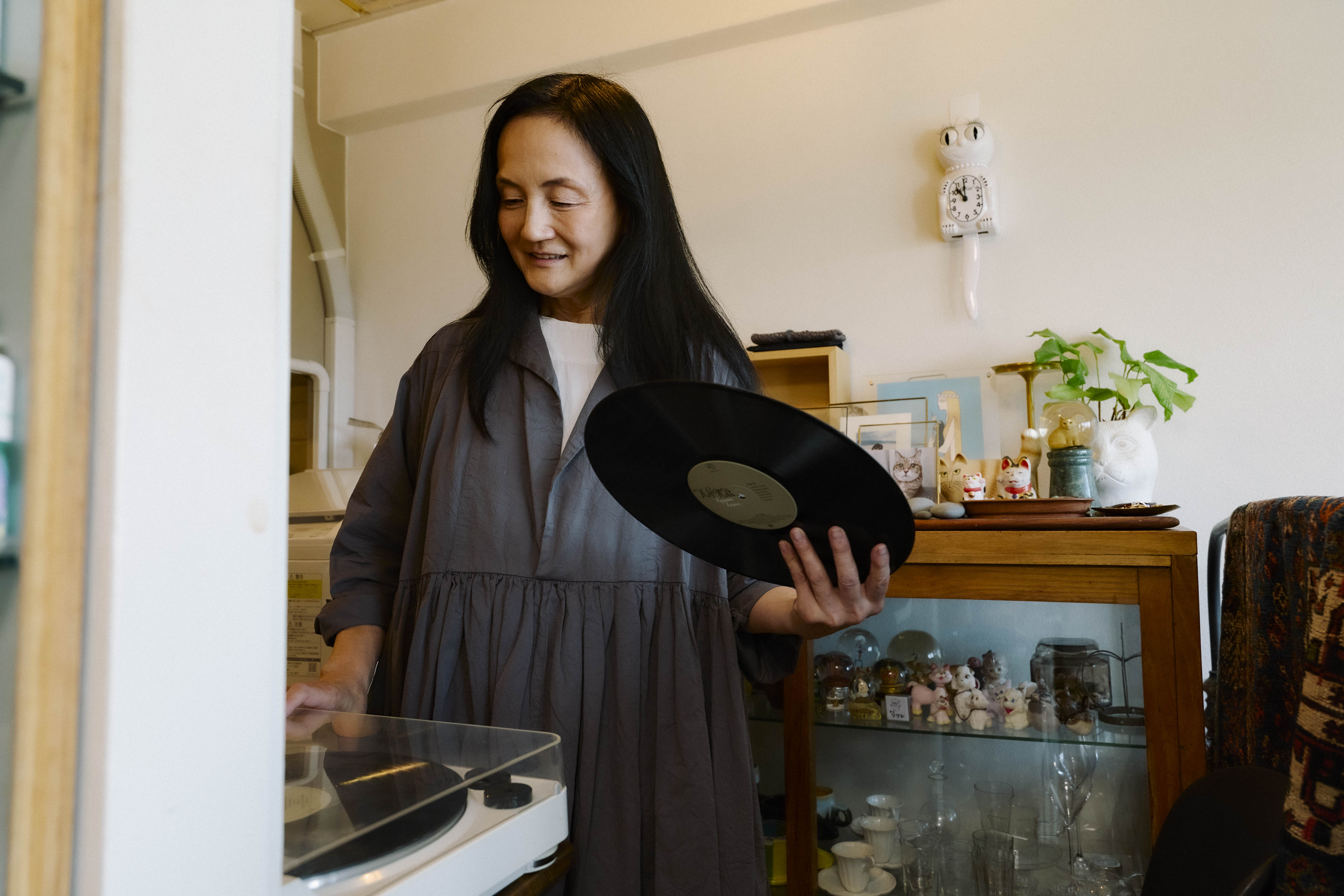 「スモールダウンして、執着を手放す。その先に本当に必要なものがわかるのかも」山藤陽子さん_xx5Kdc