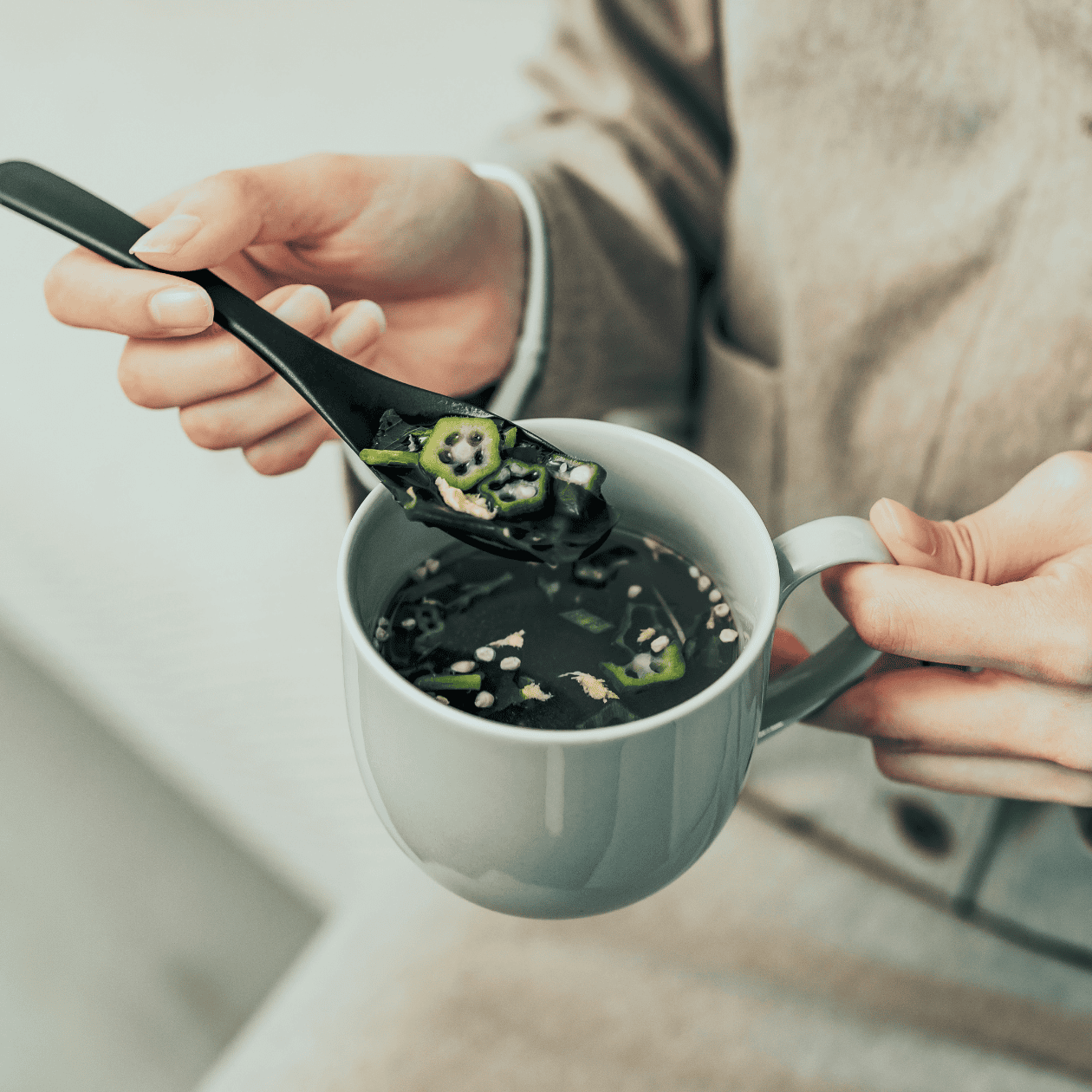 深い休息へと導く、就寝前の過ごし方のコツ_9Y8uyP