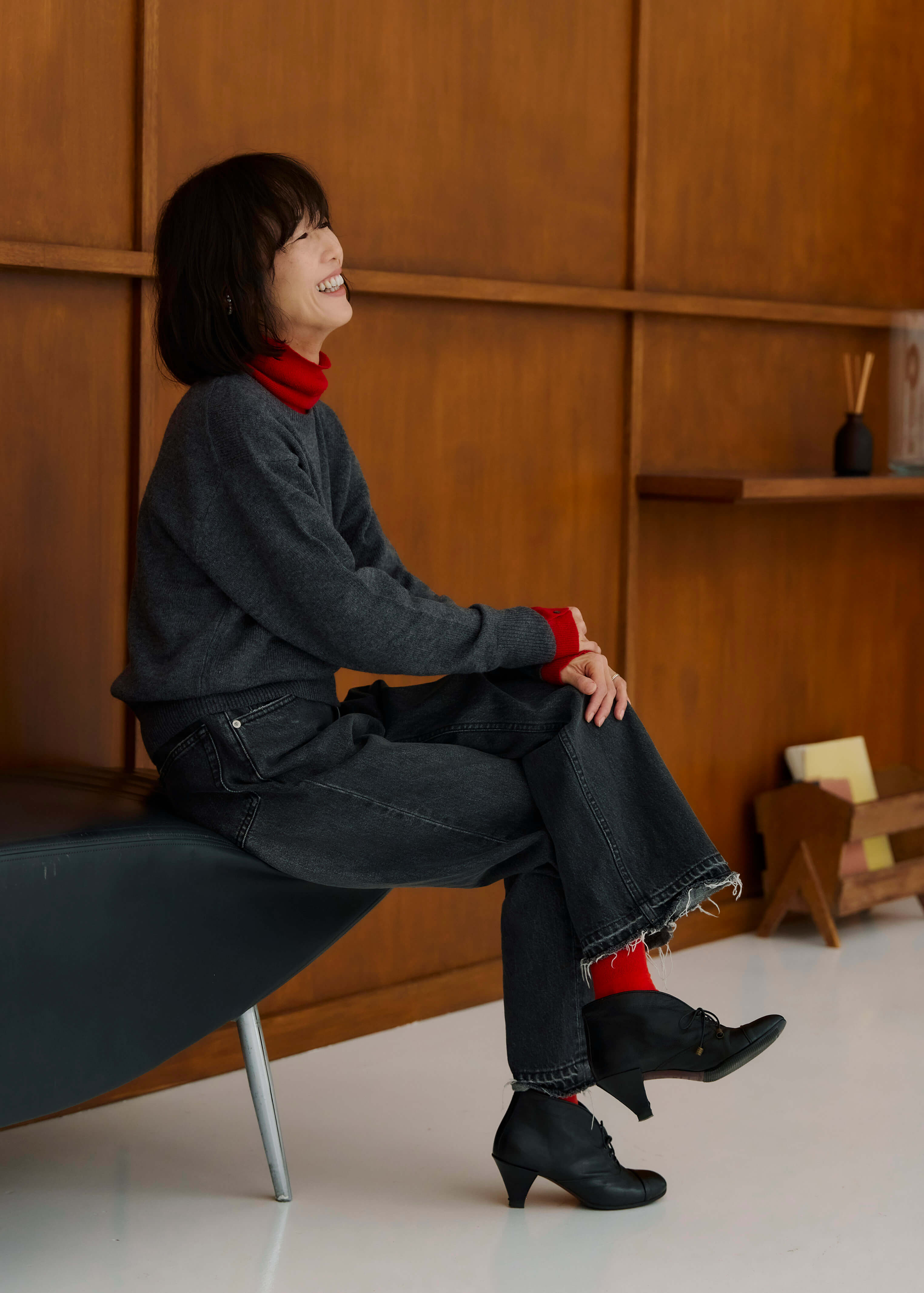 スタッフのリアルな着こなし ｜ 洗えるウール クルーネックセーター_3j9Q46