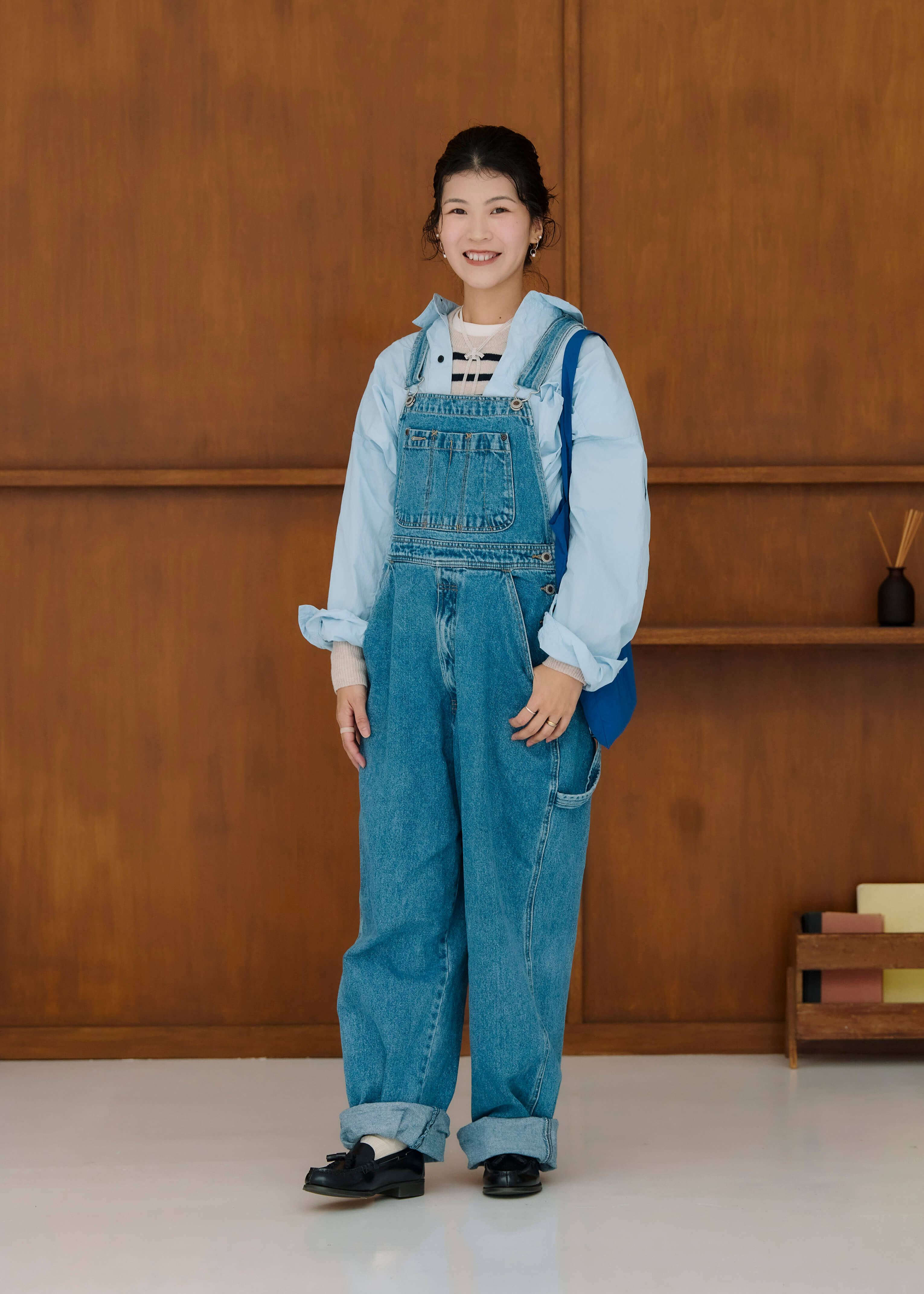 スタッフのリアルな着こなし ｜ 洗えるウール クルーネックセーター_I0yU2B