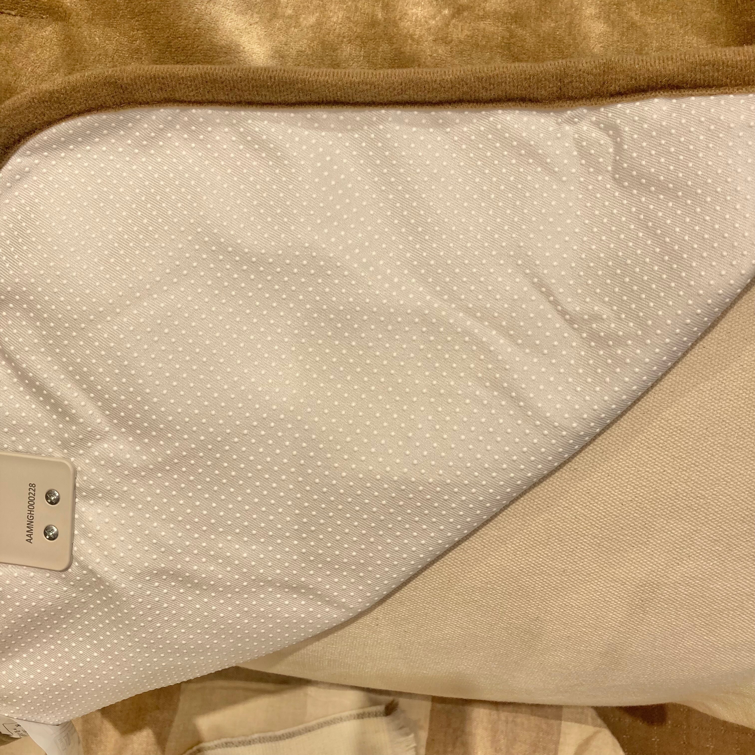 【スタッフのイチオシ】冬を快適に過ごす3000円以下の「おうち防寒グッズ4選」_44pD7v