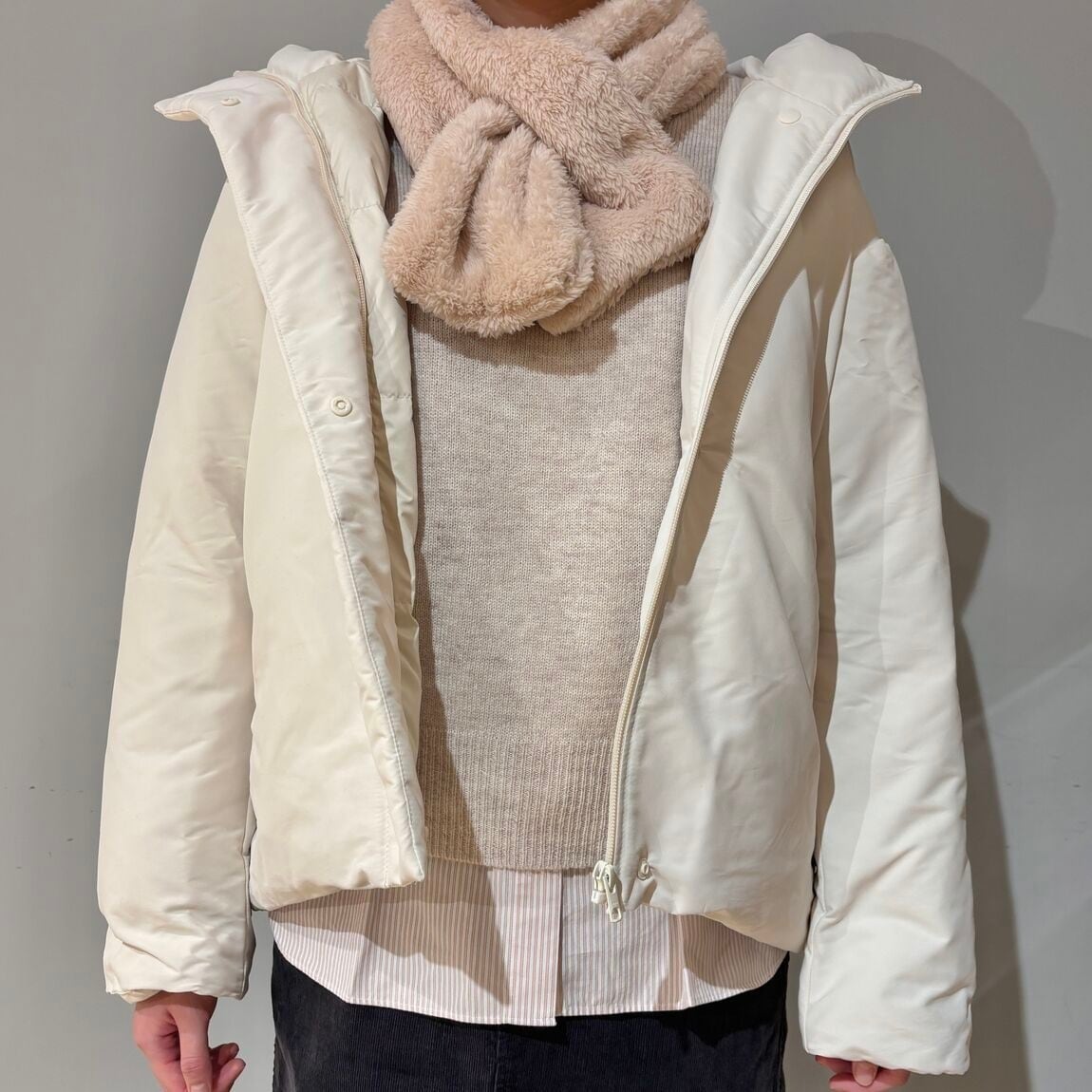 【スタッフコーディネート】マフラー、手袋…外に出かけたくなる冬小物 _Ao91Wa