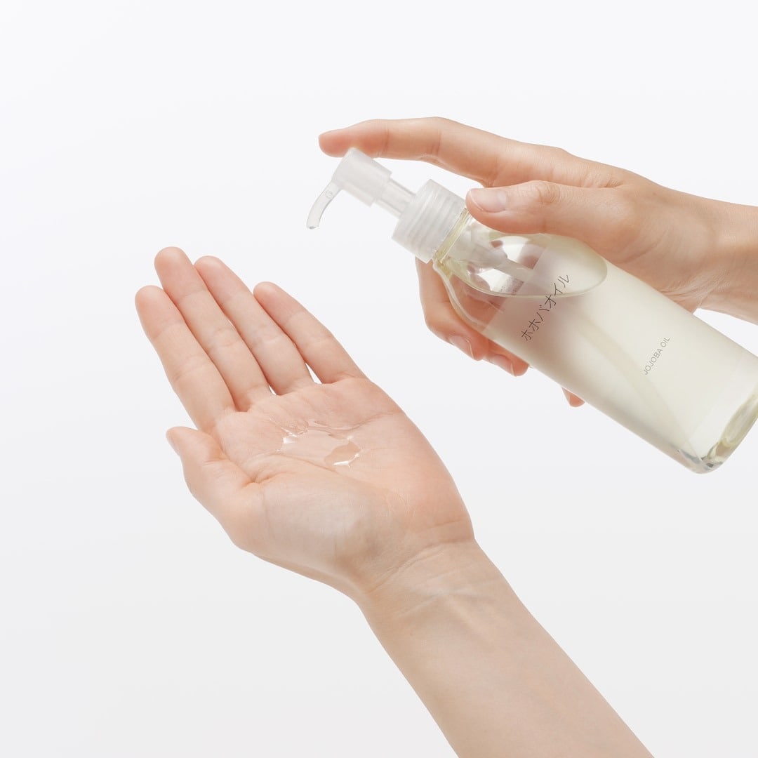 「ピュアオイル」と「ボディミルク」の人気者、並べてみました。 | どっちのランキング_iAVe28