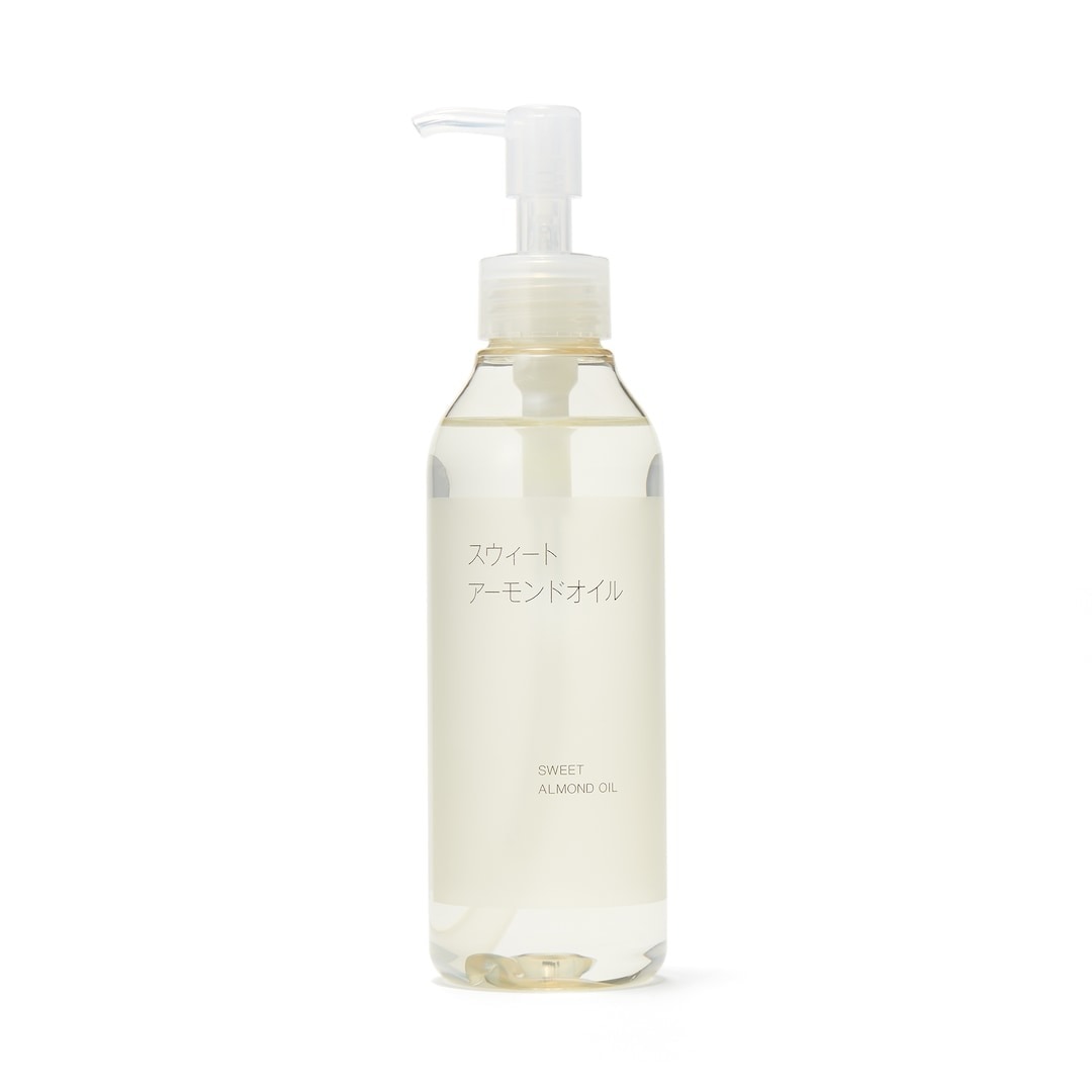 「ピュアオイル」と「ボディミルク」の人気者、並べてみました。 | どっちのランキング_ibRd2L