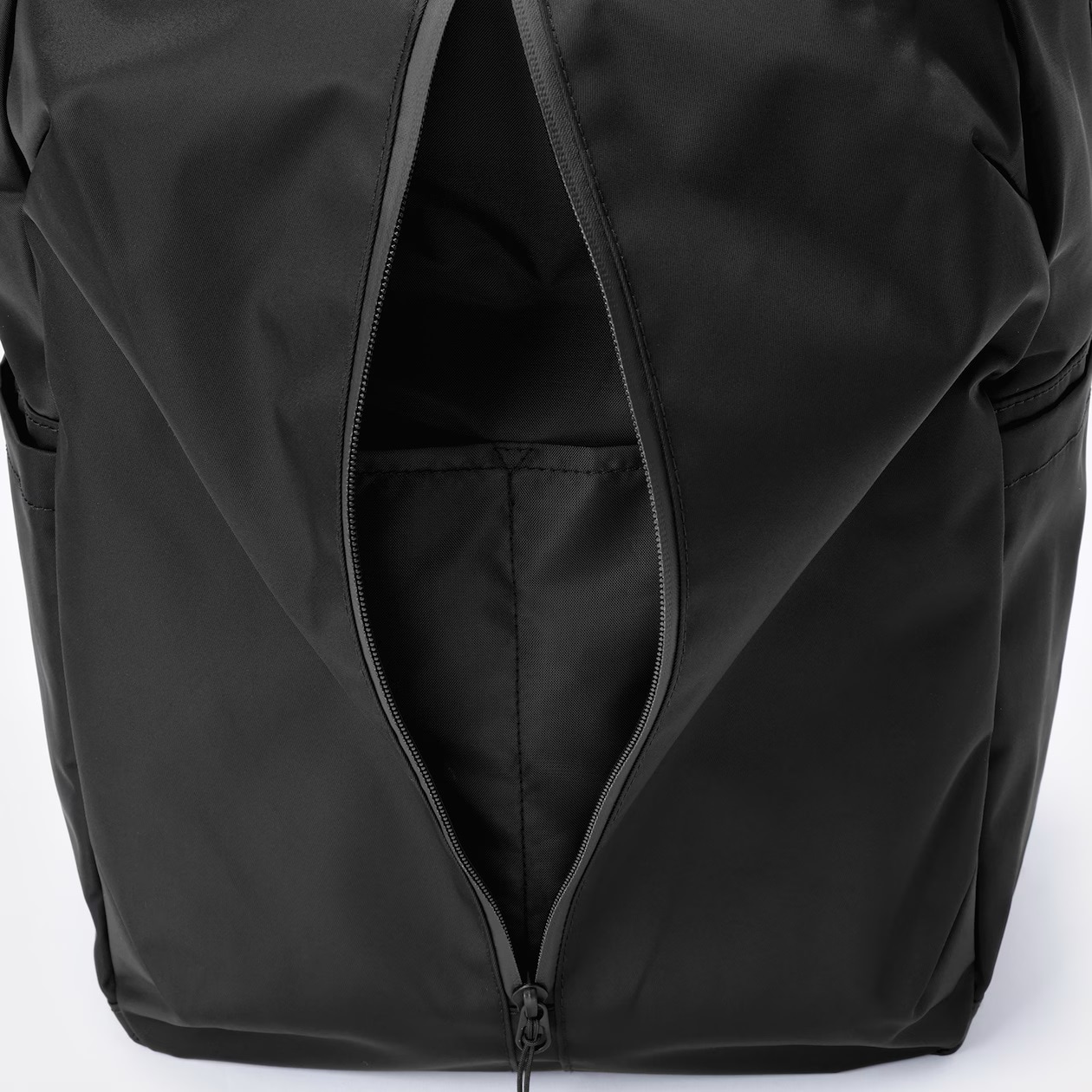 【婦人】通勤リュックの選び方 ｜ 仕事用に使いたいPCリュックを紹介_9Pphng