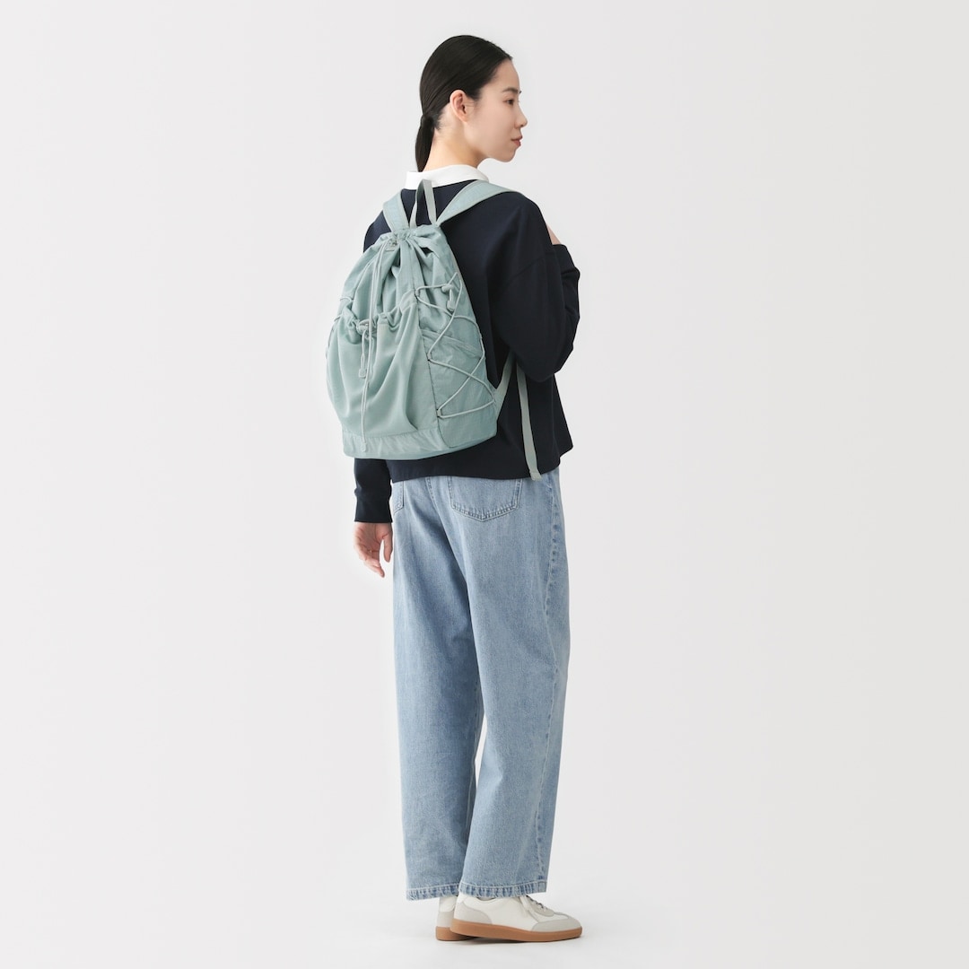 新商品｜レジャーから日常まで。撥水 リップストップ リュックサック_A65LxQ