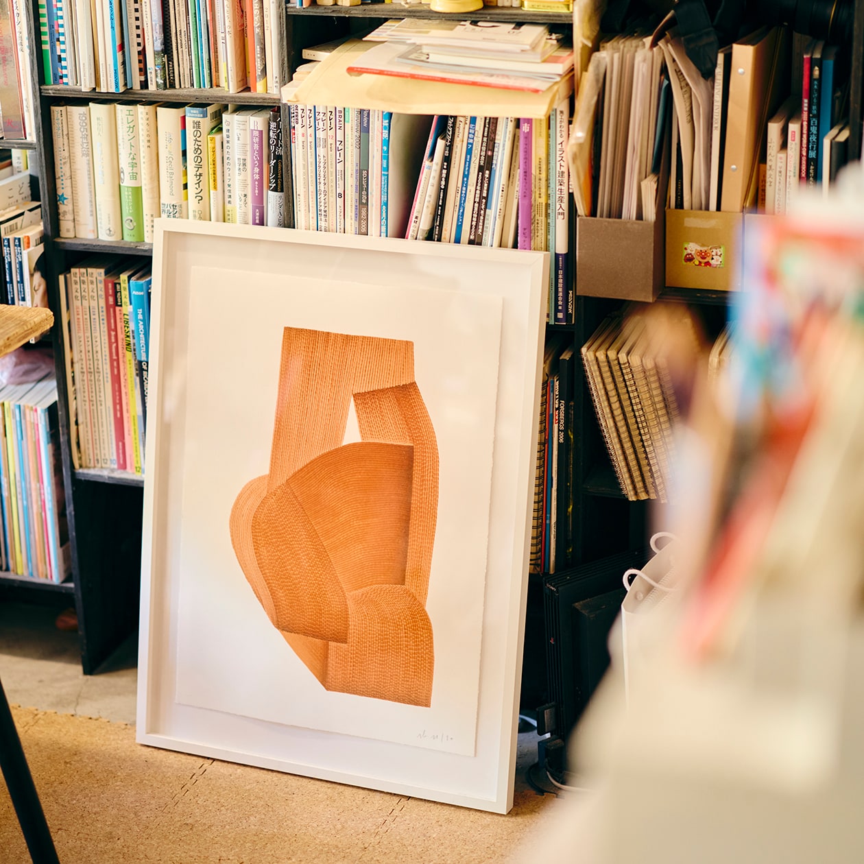 おおらかに、時を重ねてきた部屋 | ポリプロピレンメイクボックス、脚付マットレス ほか_cb9lJm