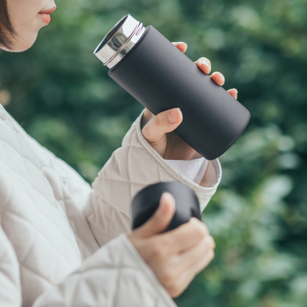 更年期以降の不調にも。あたためて潤すオイルケアのコツ_JS2f1t