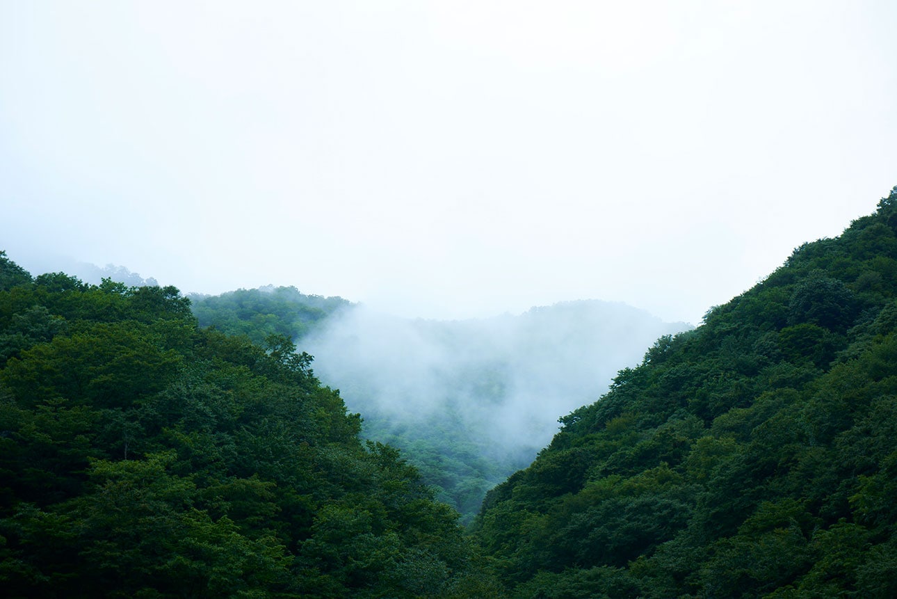 岩手県釜石の天然水｜肌に優しくなじむ_1aLzA0