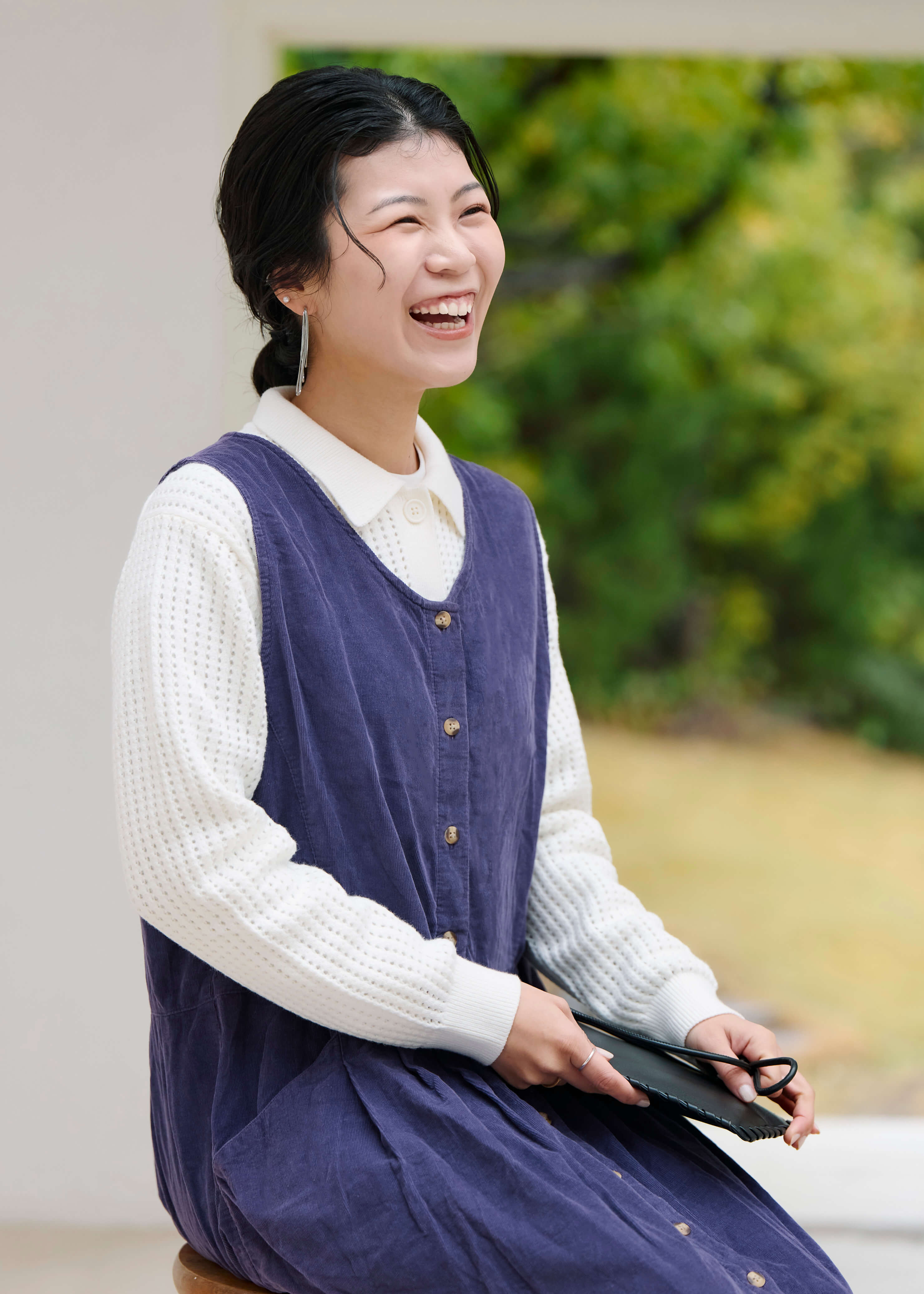 さらりと羽織れる、透かし編みのカーディガン ｜ スタッフのリアルな着こなし_1cXUc1