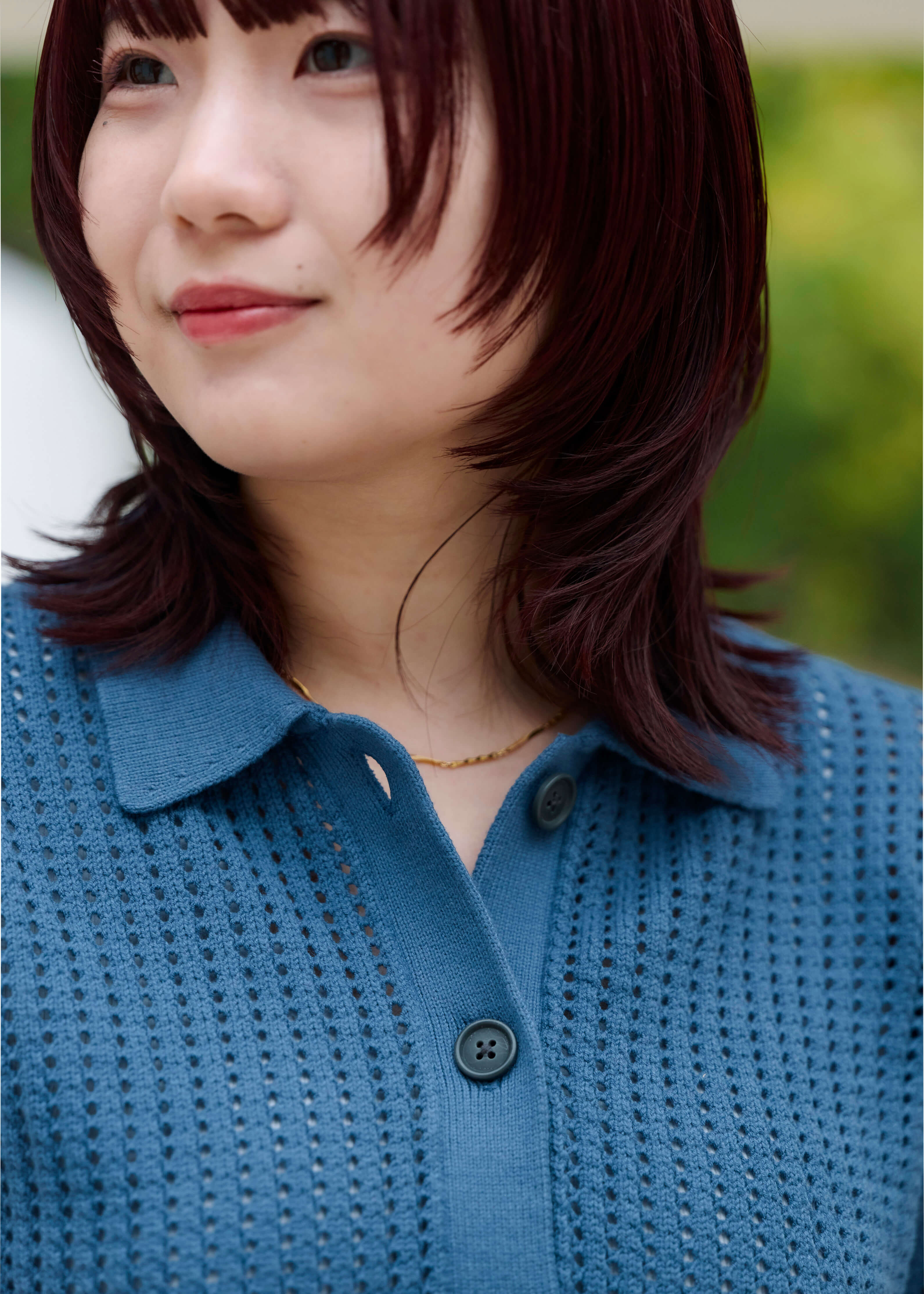 さらりと羽織れる、透かし編みのカーディガン ｜ スタッフのリアルな着こなし_0eCo05