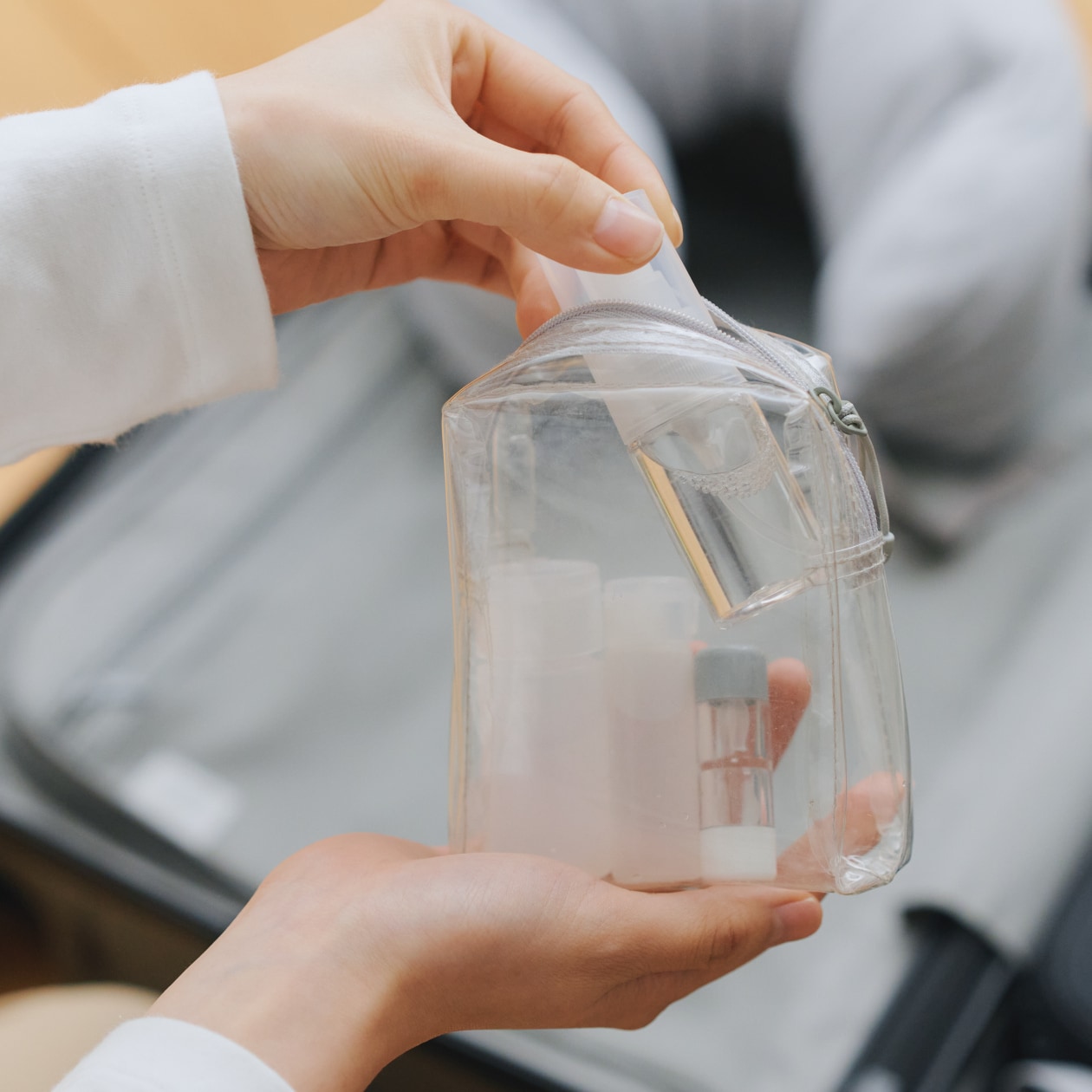 軽やかに動けるキャリーケースの荷づくり、三つの基本ルール_m6xMW8