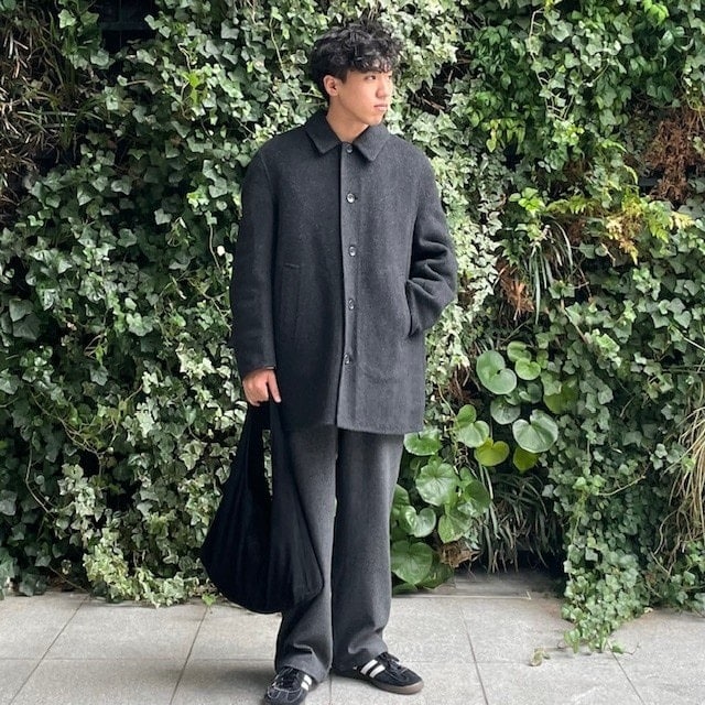 【スタッフコーディネート】絶妙な生地感で重ね着しやすい、スウェットスタイル_kfOQO2