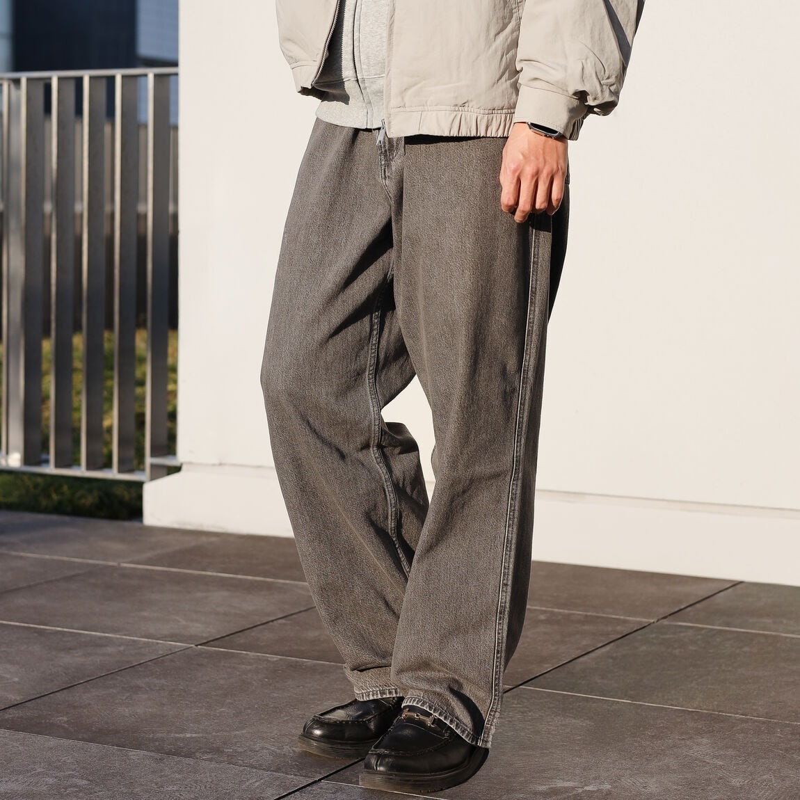 【スタッフコーディネート】絶妙な生地感で重ね着しやすい、スウェットスタイル_Gh9SdN