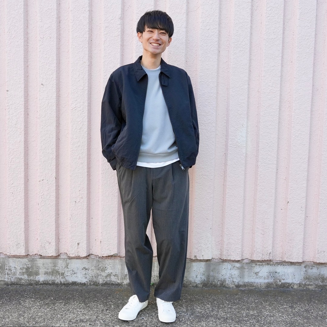 【スタッフコーディネート】絶妙な生地感で重ね着しやすい、スウェットスタイル_KGjk3Z